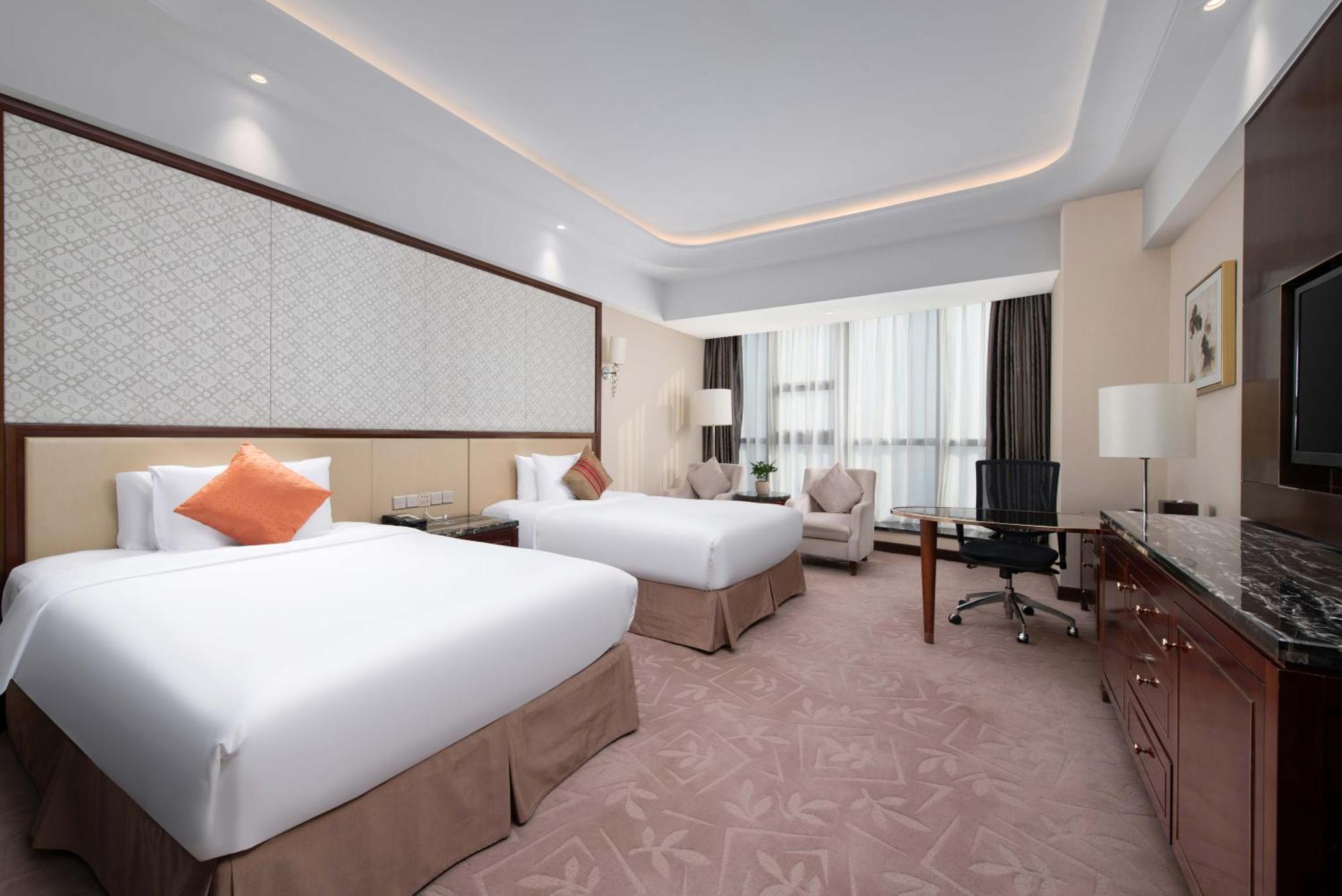 Wyndham Grand Plaza Royale Changsheng Jiangyin Exteriör bild