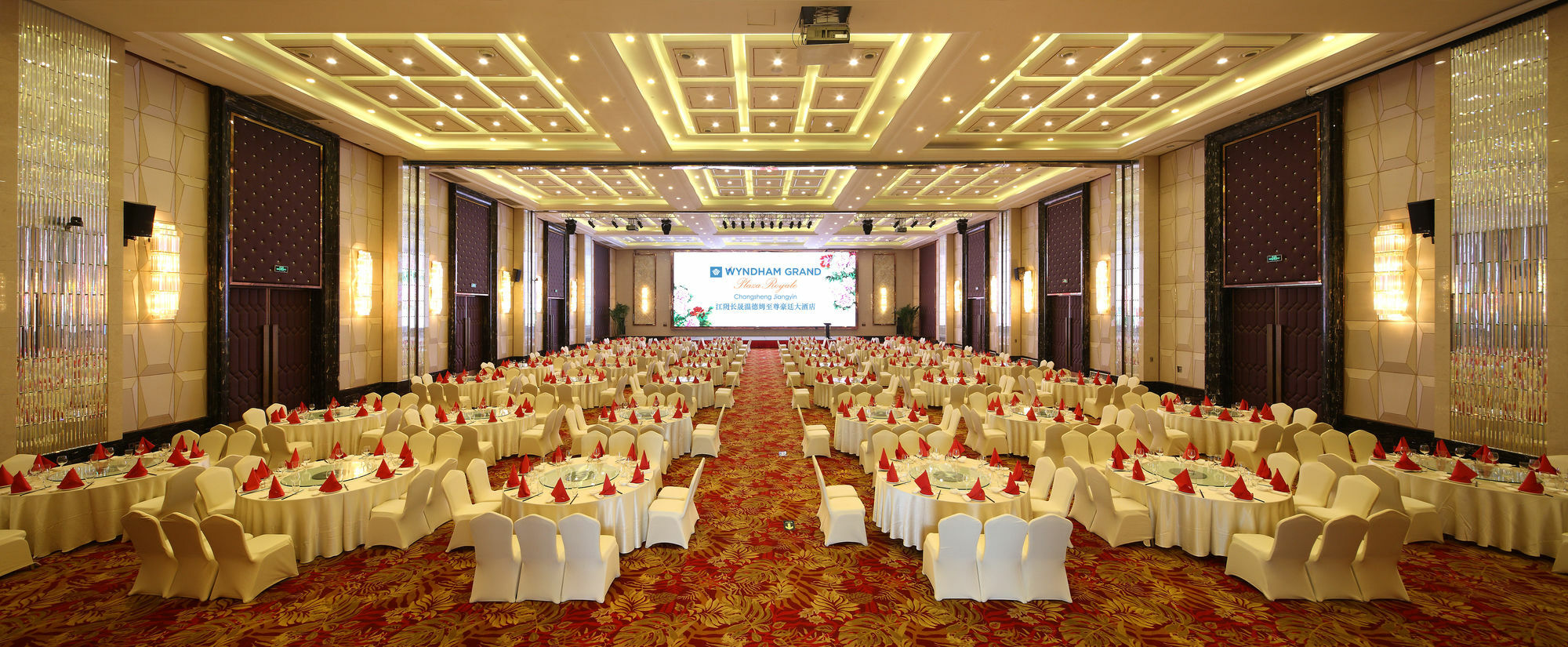 Wyndham Grand Plaza Royale Changsheng Jiangyin Exteriör bild