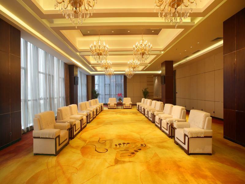 Wyndham Grand Plaza Royale Changsheng Jiangyin Exteriör bild